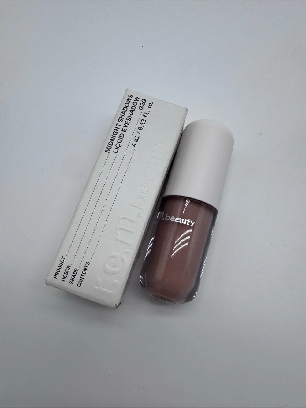 r.e.m. beauty Midnight Shadows Liquid Eyeshadow G2G 4ml Full Size